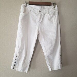 ECI New York Women's White Linen Pants Cropped With Silver Snap Buttons - Size 6